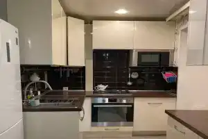 3-komnatnaya Apartments, Dankov