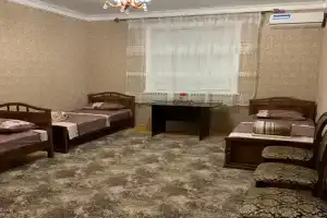 Komnata v chastnom dome Apartments, Izbarbash