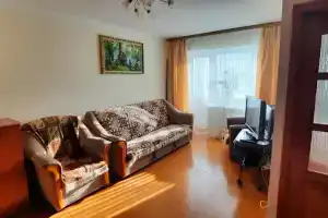 Odnokomnatnuyu v tsentre goroda Apartments, Asha