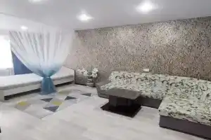 Uyutnaya v tsentre goroda Apartments, Otradnoye