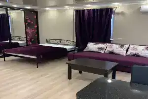 1-komnatnaya lyuks v tsentre ot sobstvennika Apartments, Mariupol