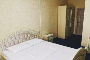 Lions Guest House, Yevpatoriya