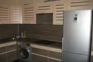 2 komnatnaya ryadom s Atommashem Apartments, Volgodonsk