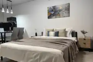 Komfort i udobstvo: Studiya v sovremennom ZhK s razvitoy infrastrukturoy Apartments, Severodvinsk