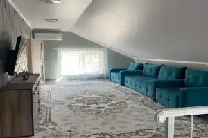 Uyutnyy dom dlya semeynogo otdyha na beregu Dona Cottage, Volgodonsk