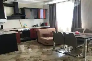 u samogo sinego-sinego morya Apartments, Novorossijsk