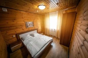 Dvuhmestnyy nomer s 1 krovatyu ekonom Apartments, Zavodoukovsk