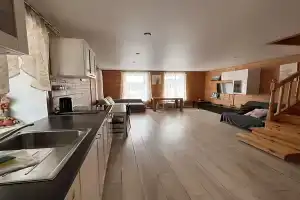 Uyutnyy kottedzh Cottage, Sartachul