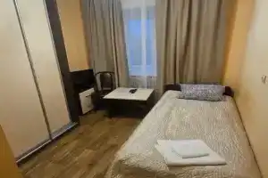 Odnomestnyy nomer ekonom Apartments, Mirnyj