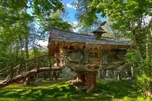 Chastnyy dom Cottage, Misailova