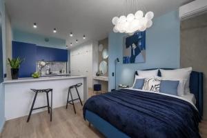 Kpacivaya studiya Azure light s panopamnym vidom na park Apartments, Voronezh