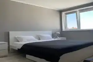 EllingFeo, Feodosiya