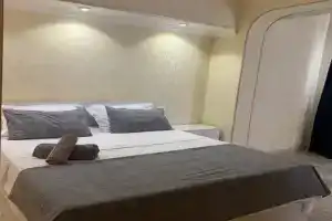 Uyutno, na devyatom etazhe Apartments, Shymkent