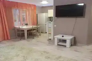 Studiya Apartments