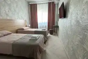 Dvuhmestnyy nomer s 2 otdelnymi krovatyami standart Apartments, Nakhabino