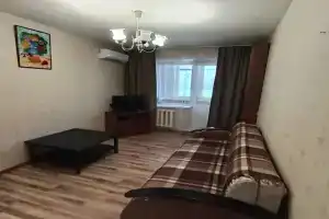 Uyutnaya nedalyoko ot zh/d vokzala Apartments, Ulyanovsk