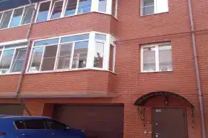 Taunhaus v tsentre istoricheskogo goroda Cottage, Tula