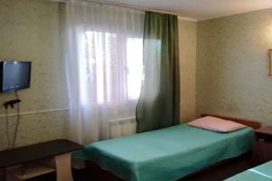 Na Demokraticheskoy 6 Guest house, Adler