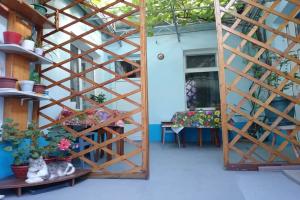 Guest house "U Valentiny, Yevpatoriya