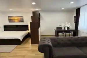 1-komnatnaya Apartments, Yarovoye