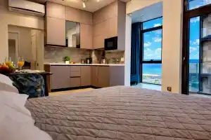 Apartamenty Lyuks s vidom na more i basseyn, Lazarevskoye