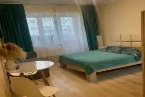 Uyutnaya studiya ne daleko ot tsentra goroda Apartments, Noginsk