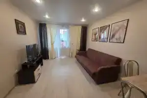 Uyutnaya v spalnoe rayone sviristel Apartments, Petrozavodsk