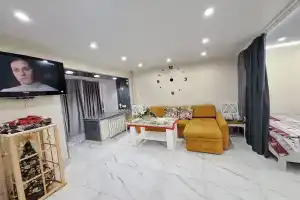 1-komnatnaya Apartments, Donetsk