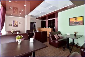Tsentralniy Hotel, Votkinsk