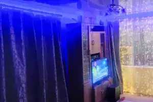 Zhilyo s dzhakuzi i baney-saunoy Apartments, Zlatoust