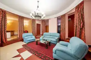 Uyutnaya i prostornaya komnata s saunoy Apartments, Kartmazovo