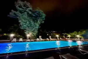 Apartament s vidom na more, gory i Batumi | by Sea Stories