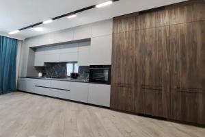 Sovremennaya v samom serdtse goroda Apartments, Izbarbash