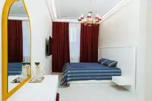 Dvuhmestnyy nomer s 1 krovatyu standart Apartments, Groznyy