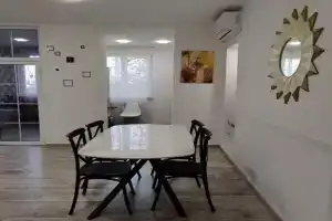 Sovremennaya v tsentre s vidom na velichestvennyy Ararat Apartments, Yerevan
