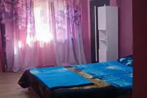 Tryohmestnyy nomer standart s vidom na gory Apartments, Soloniki