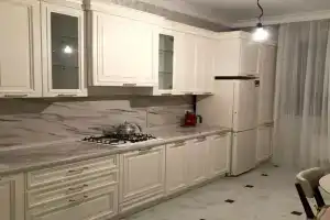 Uyutnaya v tsentre goroda s prekrasnym vidom na goru Apartments, Makhachkala