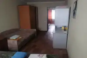 Uyutnaya v razvitoy infrastrukture Apartments, Mariupol