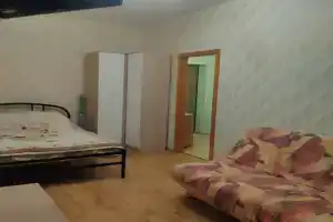 1-komnatnaya v tsentralnom rayone goroda Apartments, Mariupol