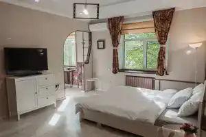 Studiya v tsentre, v peshey dostupnosti vokzal i tsentralnyy park. Apartments, Gomel