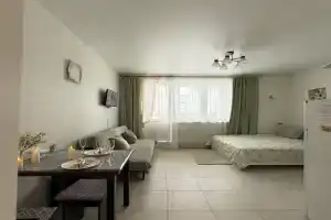 Uyutnaya studiya v novostroyke Apartments, Nakhabino