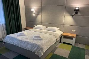 Dvuhmestnyy nomer s 1 krovatyu uluchshennyy Apartments, Rakaw