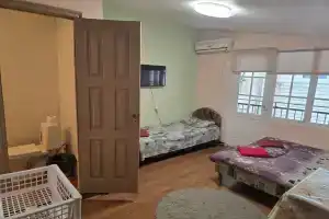 Semeynoe blazhenstvo nomer s balkonom na 5-m etazhe Apartments, Lazarevskoye