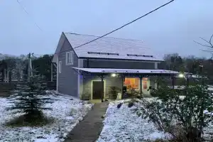 Dom u lesa v minute ot goroda! Cottage, Serpukhov