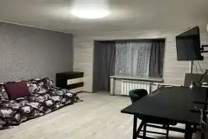 s vidom na tsentr goroda Apartments, Mariupol