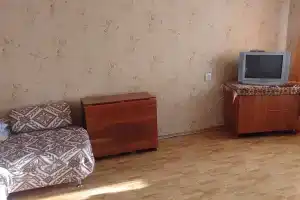 2-komnatnaya Apartments, Vyaznika