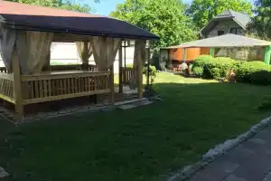 Uyutnyy dom u morya Cottage, Baltiysk