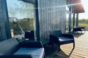 BarnHaus s kupelyu u ozera Cottage, Tula