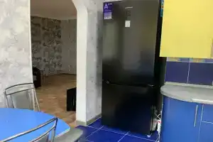 Uyutnaya dvuhkomnatnaya Apartments