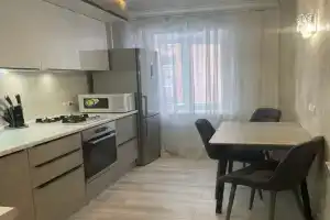 s domashney obstanovkoy Apartments, Istra